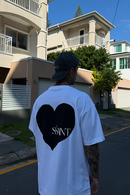 SSAINT Heart Tee - Black